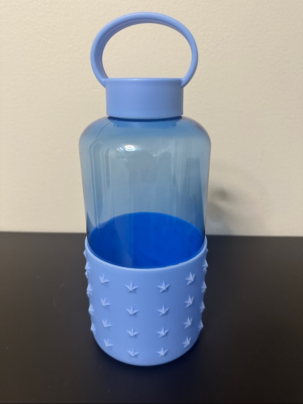 Blue Silicone Sleeve Water Bottle - Portable Home Dining Bottle